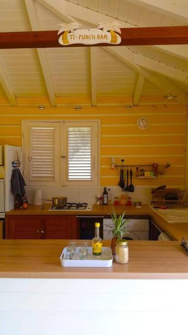 Bungalow Alnamaka : Vue Mer - Piscine - Plage A 5Mn ポワント・ノワール エクステリア 写真