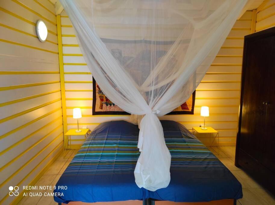 Bungalow Alnamaka : Vue Mer - Piscine - Plage A 5Mn ポワント・ノワール エクステリア 写真